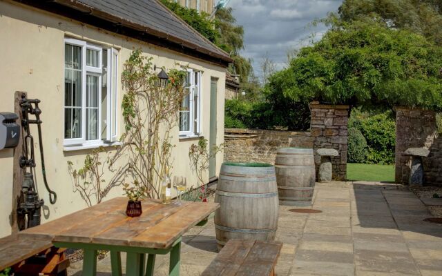 The Moonraker Hotel
