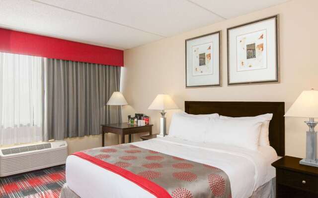 Ramada Plaza by Wyndham Albany