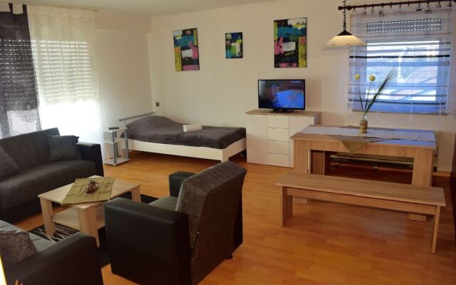 AB Apartment 64