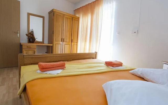 Apartment Almera N6
