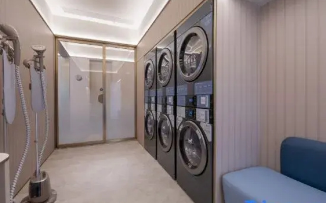 HanTing Hotel (Yangzhou Wanda Plaza Zhenzhou Middle Road)
