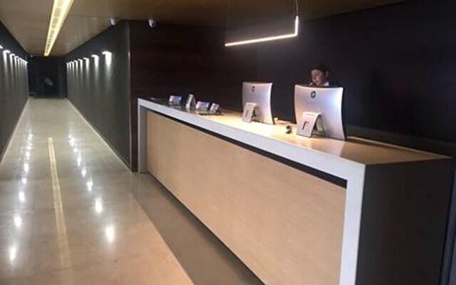 SEA-VIEW Beluga & Dolphin Luxury HOTEL apartments