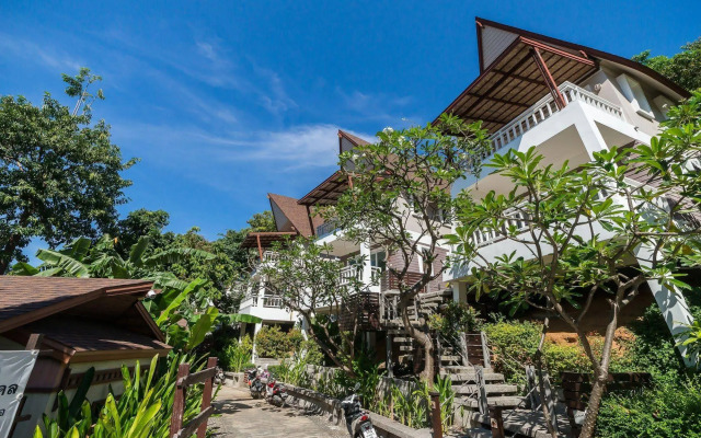 Cocohut Beach Resort