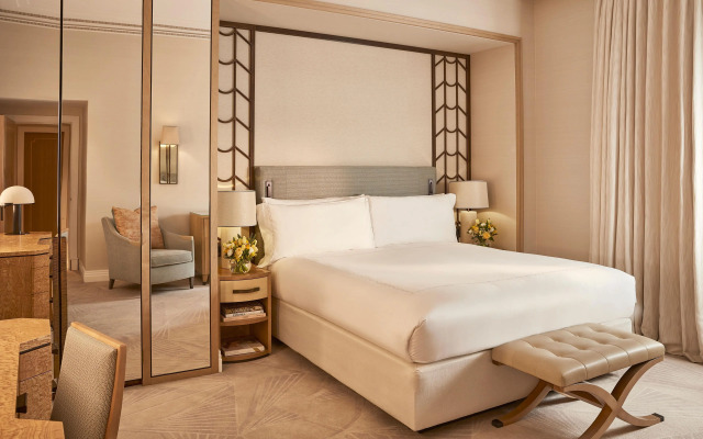 Claridge’s, Maybourne