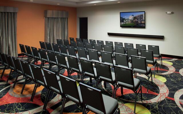 Hampton Inn & Suites Marksville