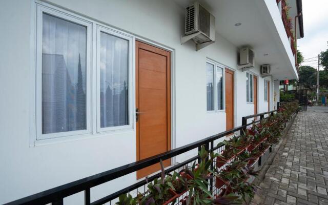 Urbanview Hotel Kazanan Lembang Bandung by RedDoorz