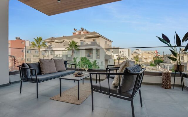 Sanders Palama - Cute 2-bdr Penthouse Apt