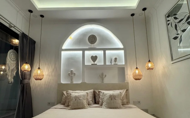 Stunning 1 Bedroom Villa in Seseh Area – Guest Rooms – Pererenan