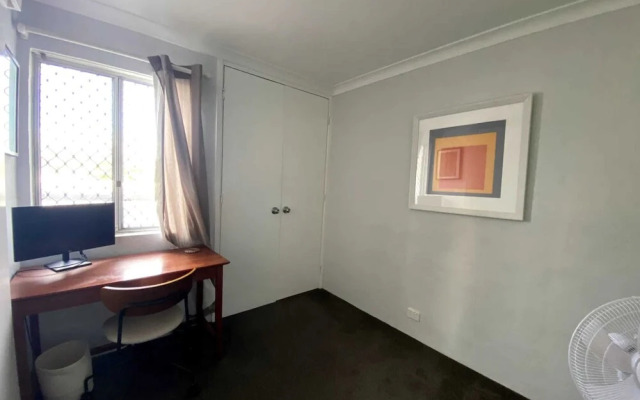 Cosy 1 Bedroom Apartment in Trendy Mount Lawley