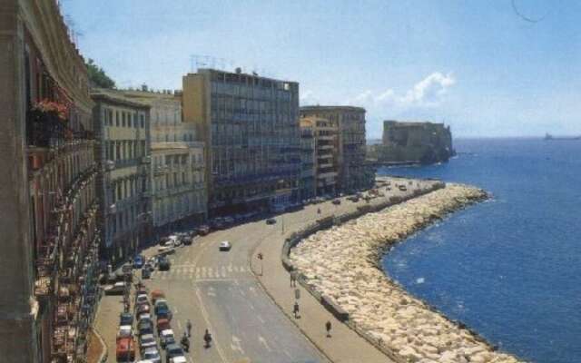 Napoli Mariana Luxury