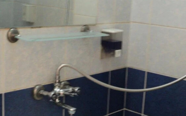 Yavuz Hotel