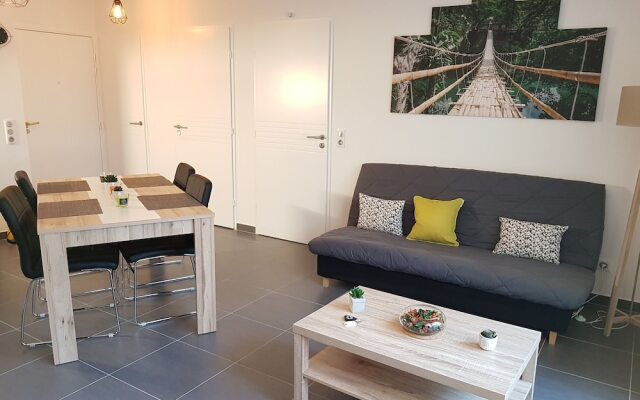Appartement Neuf Stylé Proche Gare Sud