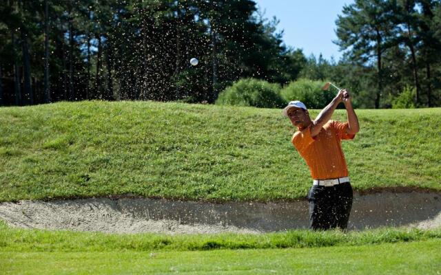 Château et Golf De Taulane