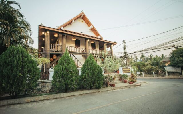 Treasure Hotel Laos