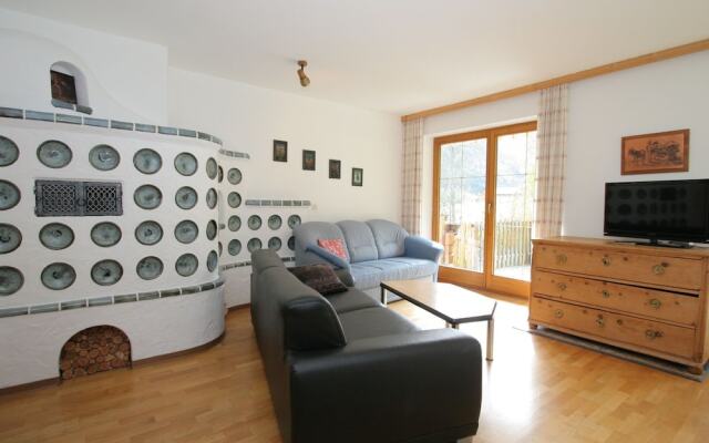 Sunlit Apartment near Ski Area in Schladming
