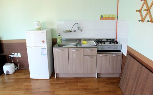 Yokjido Solguji Pension