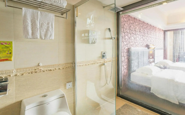 Ling Nan International Hotel