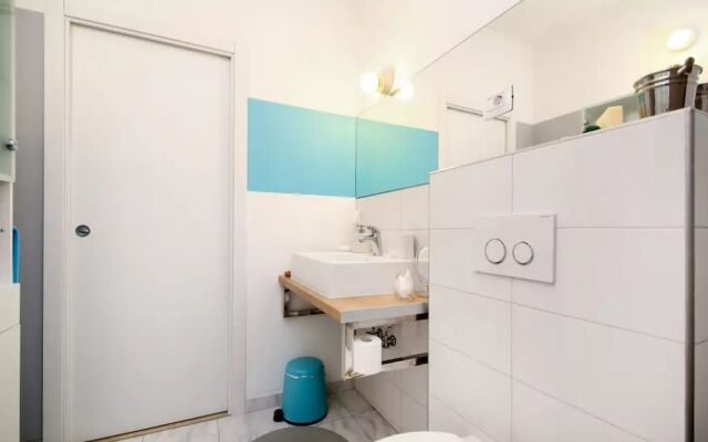 Apartment Top