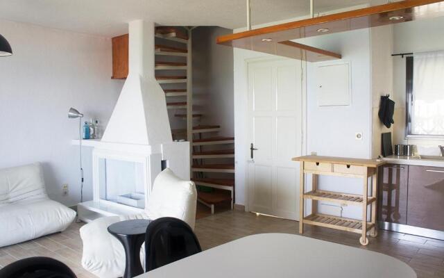 Possidi Aigaiopelagitika 2-floor beach house