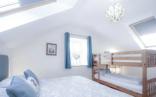 The Chaffhouse - 4 Bedroom - Llangennith