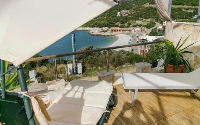 Beautiful Apartment in Utjeha With Wifi