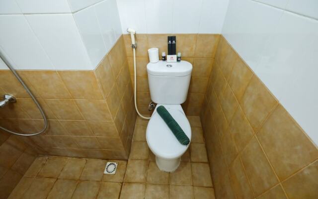 Tranquil 2BR @ Green Pramuka Apartment