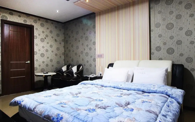 Gwangju Sinandong One Motel