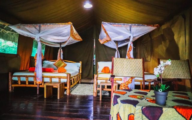 Selous Butembo Tented Lodge Lotus