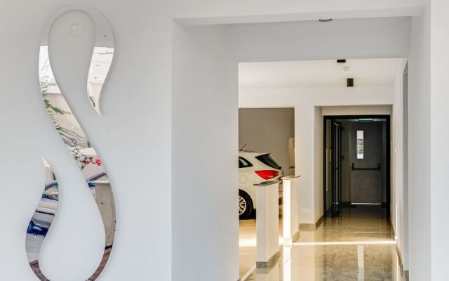 Sanders Crystal 1 - Cute  2-bdr Apt With Shared Pool