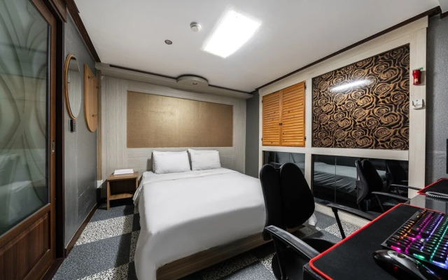 Incheon Hotel W