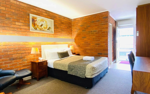 Connells Motel & Serviced Apartments