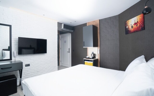 Estera Hotel & Spa