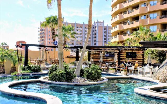 Bella Sirena Luxury Resort 205-D