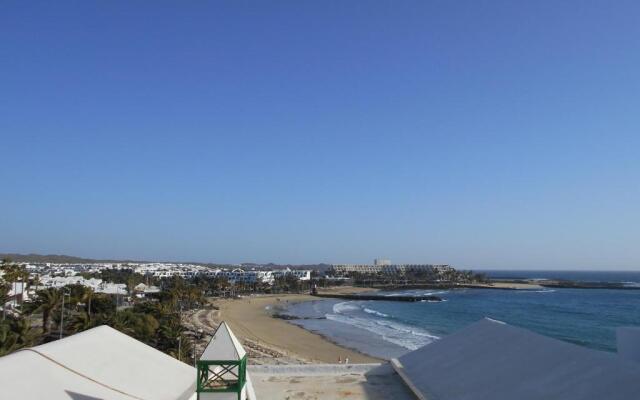 Realrent Costa Teguise Beach