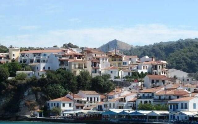 Marina Apartments