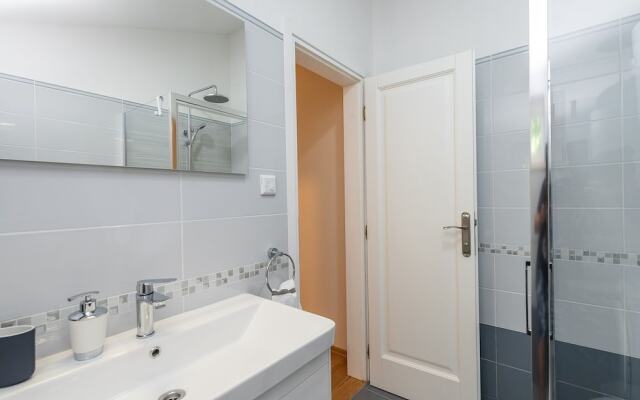Private Holiday Home in Petrcane by the Sea