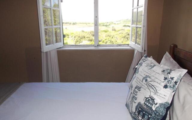 Fairy Knowe Backpackers