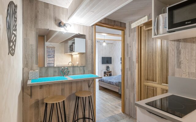 Les Nuits d'Anis - Parking Sécurisé