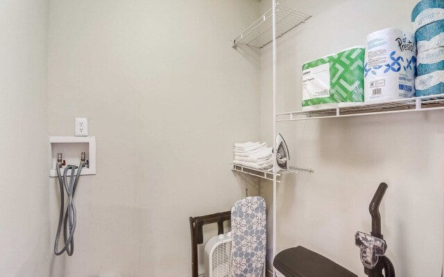 FRONTDESK 500 Fifth Apts Downtown Nashville