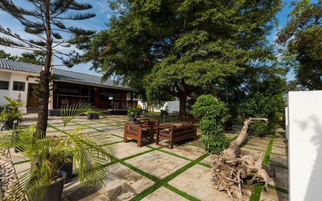 Villandro Residence