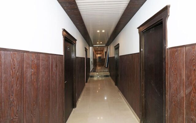 OYO 24662 Hotel Shanti