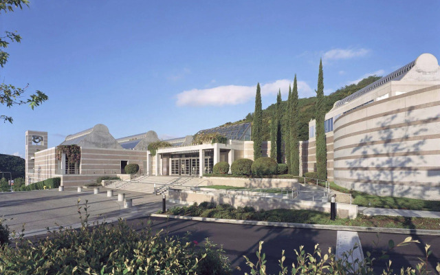 Best Western Plus Carriage Inn