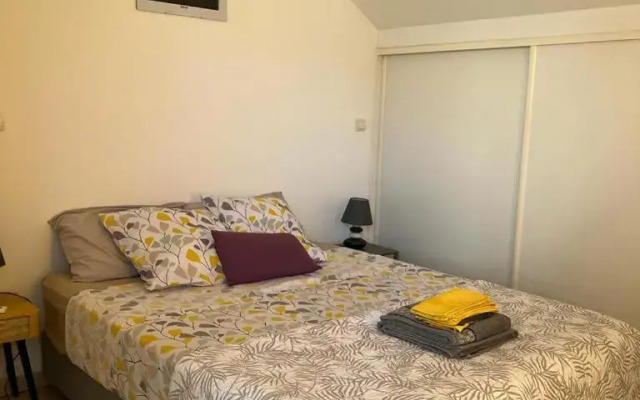 Saint-leu Réunion centre ville T3 Duplex meublé
