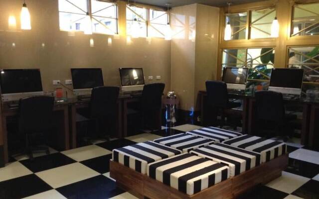 Kindness Hotel - Kaohsiung Station Front Hall