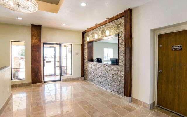 Quality Inn Gillette I-90 East