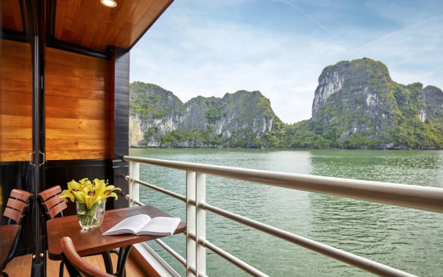 Dragon Bay Cruises