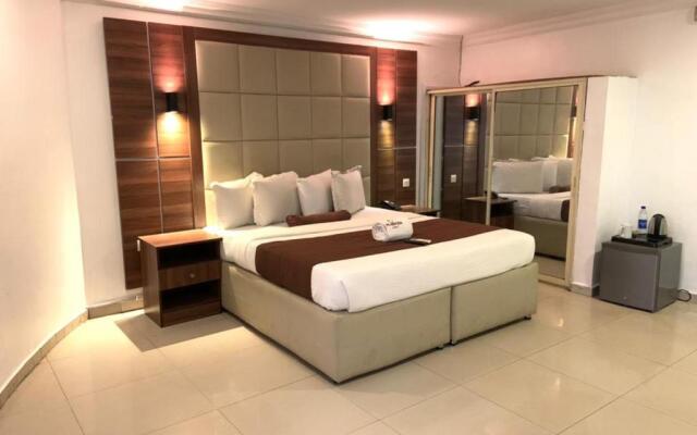Presken Hotels @Alade Avenue