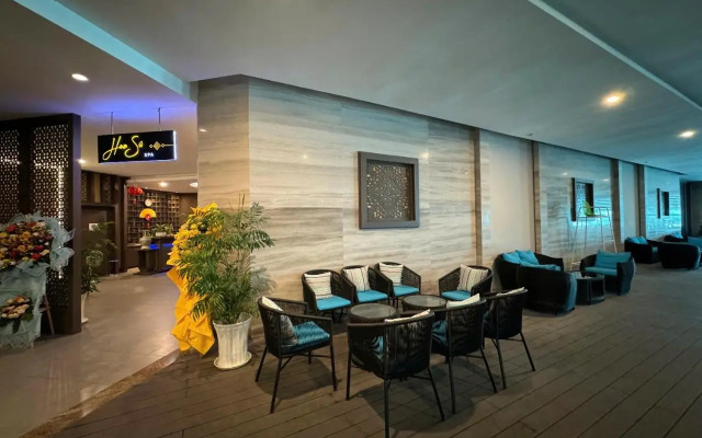 Royal Apartment in Muong Thanh