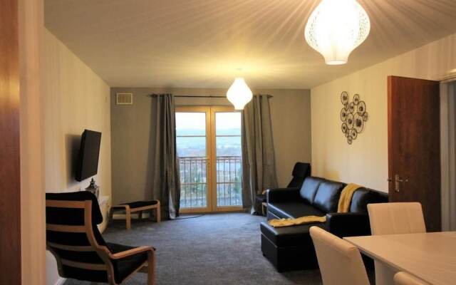 Forest View Apartment 7