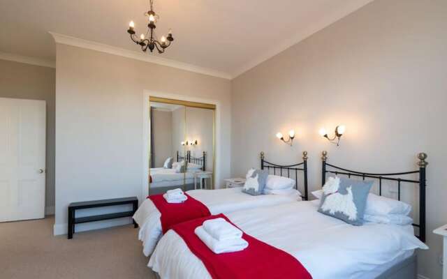 Seascape - 3 Bedrooms